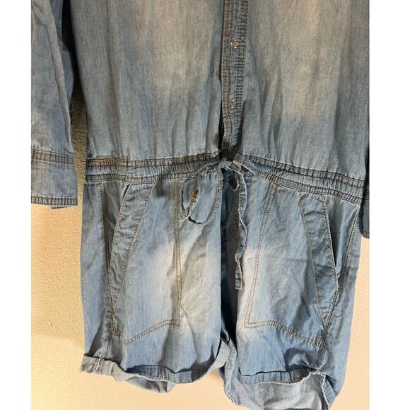 Dollhouse Chambray Denim Jumpsuit Shorts Romper S - Picture 5 of 7